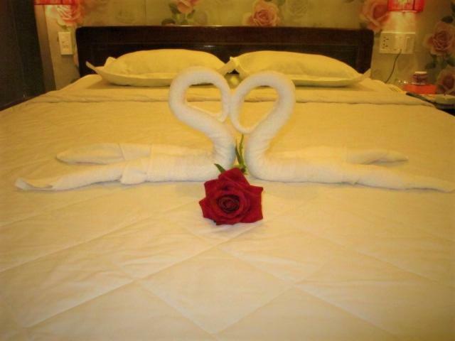 Hotel Khach San Sach