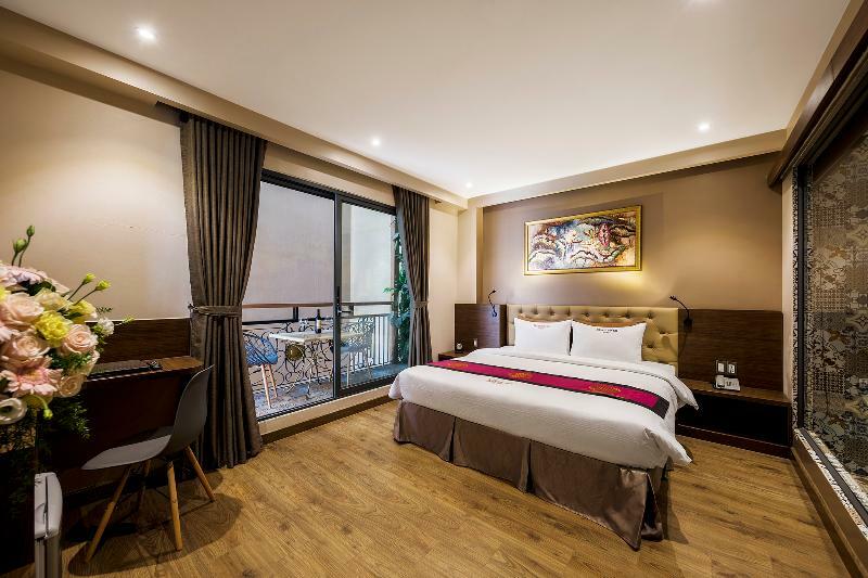 Sun Flower Luxury Hotel 3*
