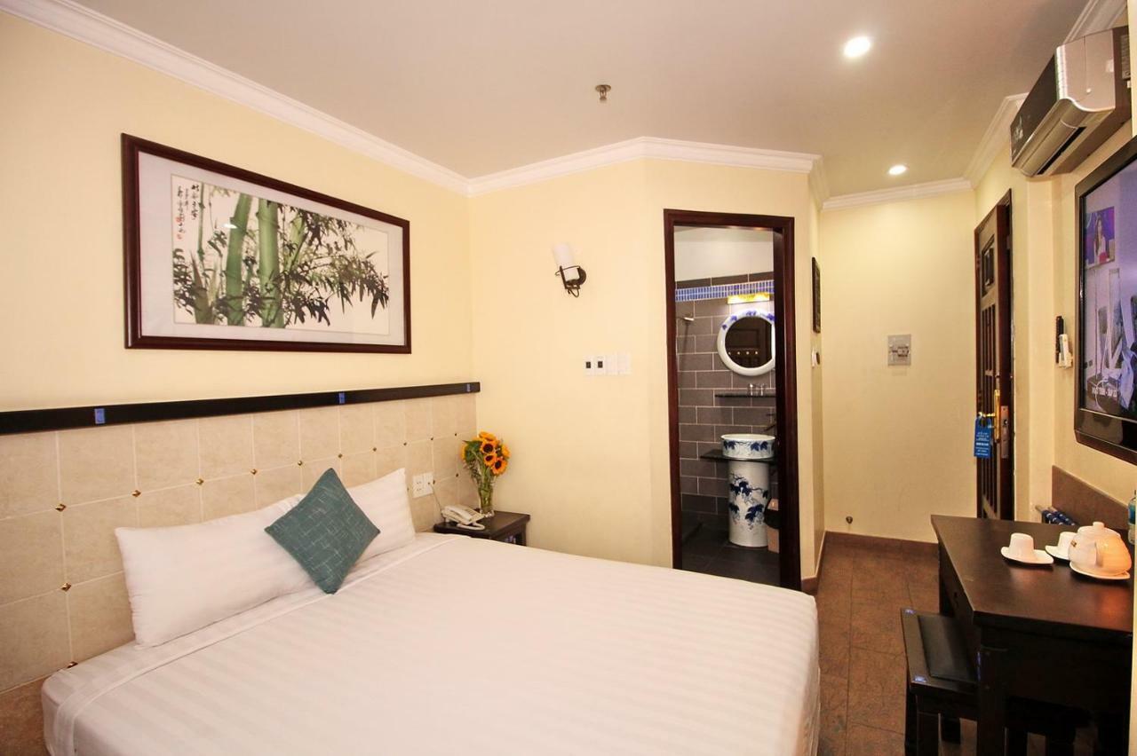 Lam 2* Ho Chi Minh City