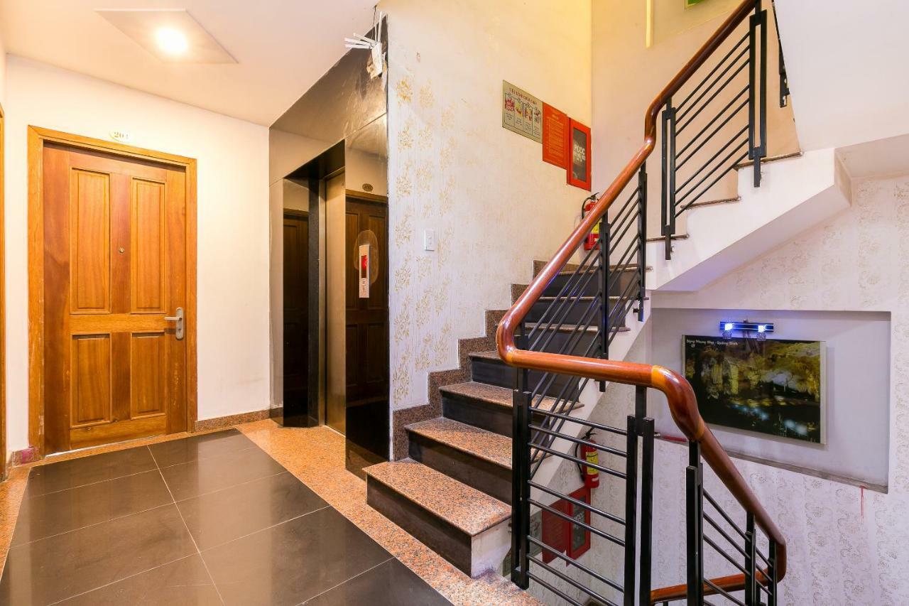 Hotel Amura Quan 7 2*