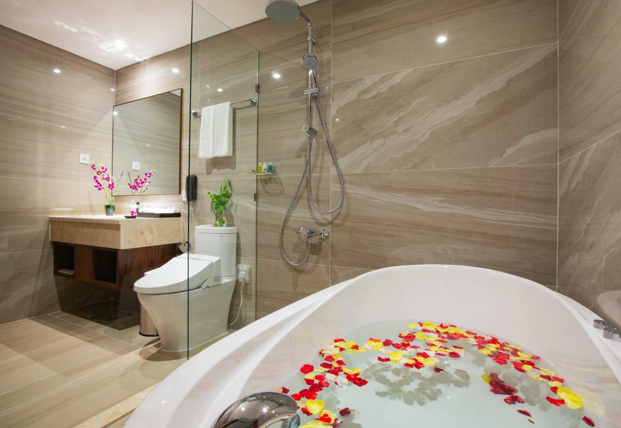 Orchids Saigon