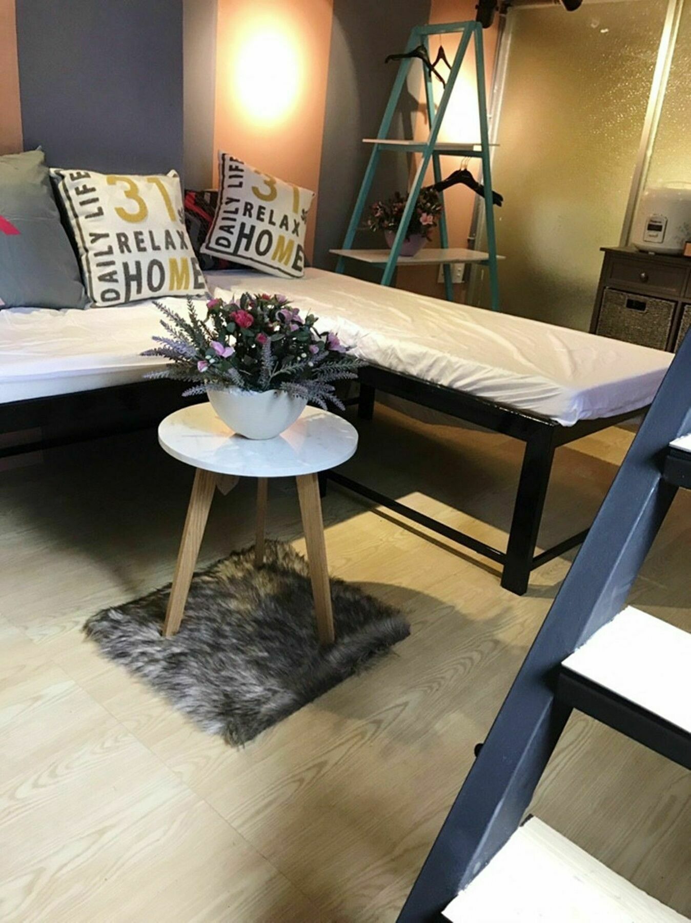 The House - District 5 Apartment *
