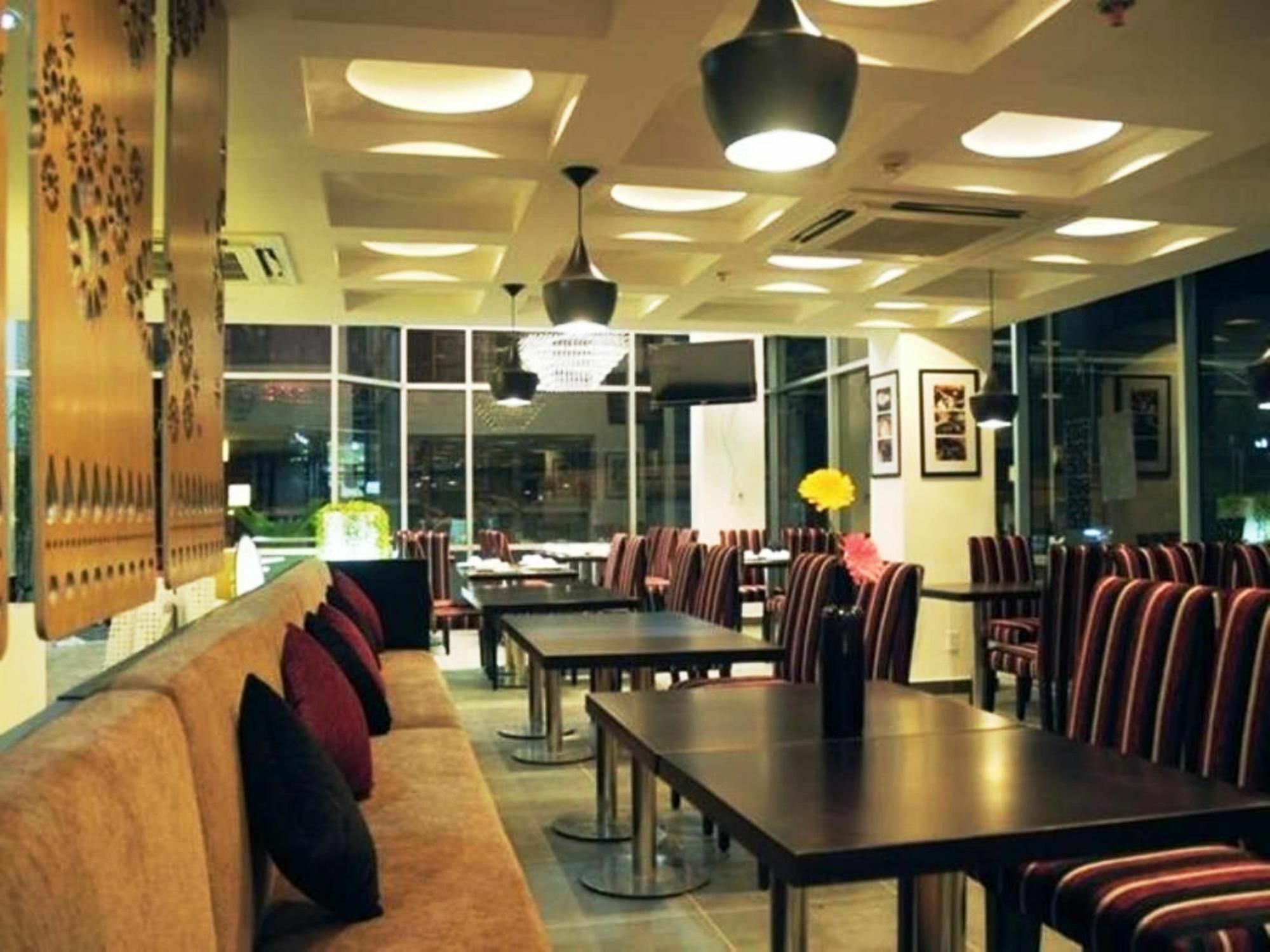 Hotel Minh Khang Ho Chi Minh City