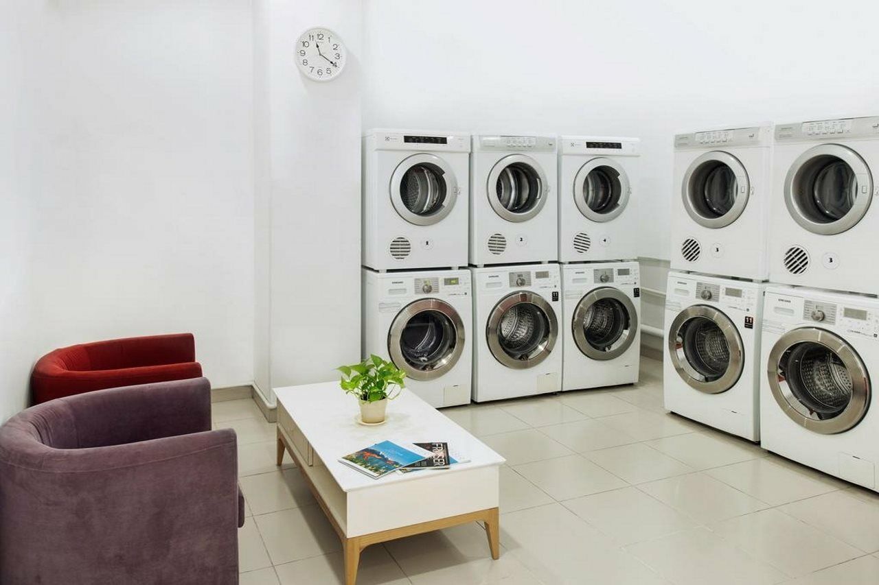 Novotel Living Saigon South Hotel 4*