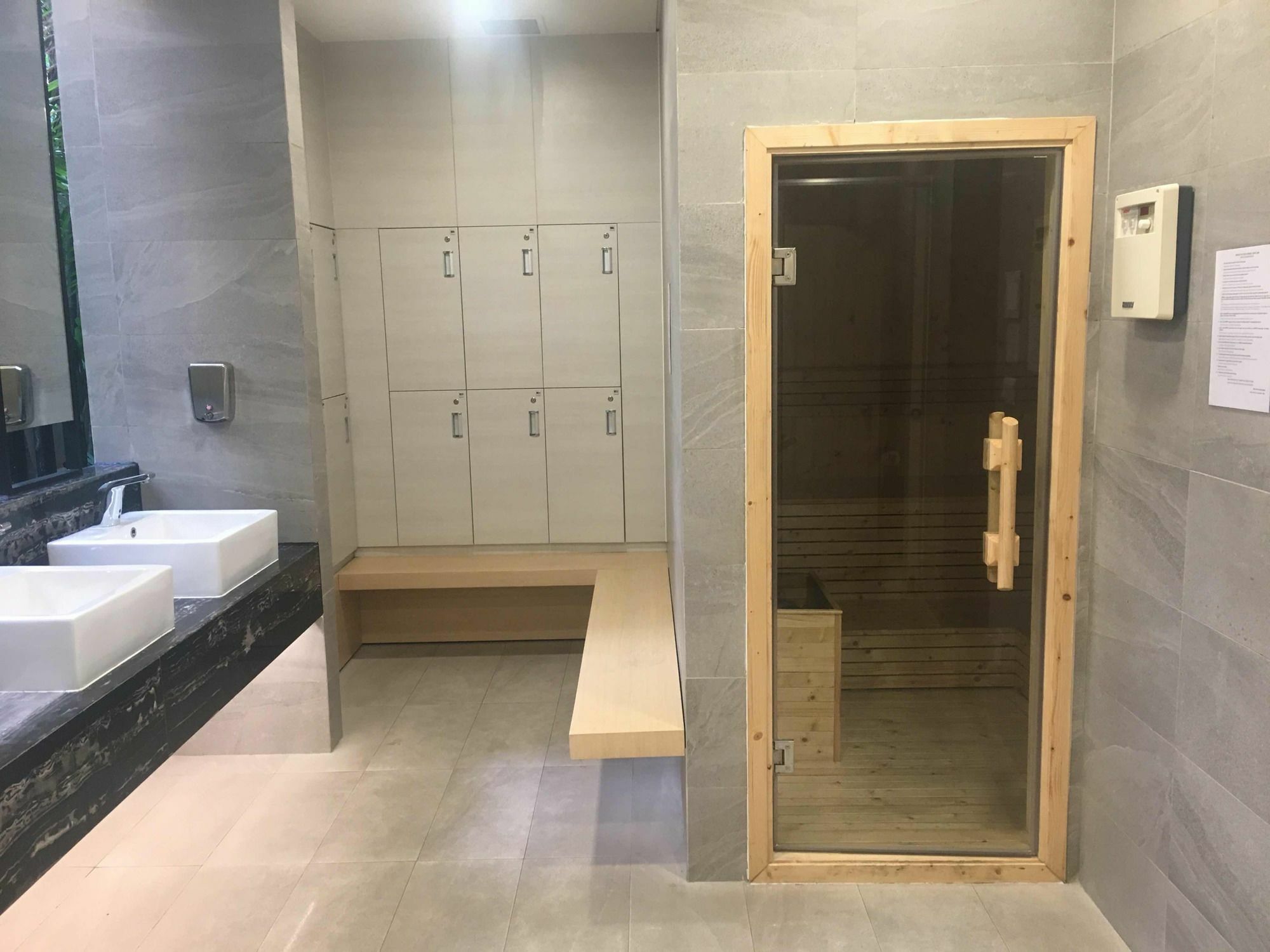 Brand New Luxury * Ho Chi Minh City