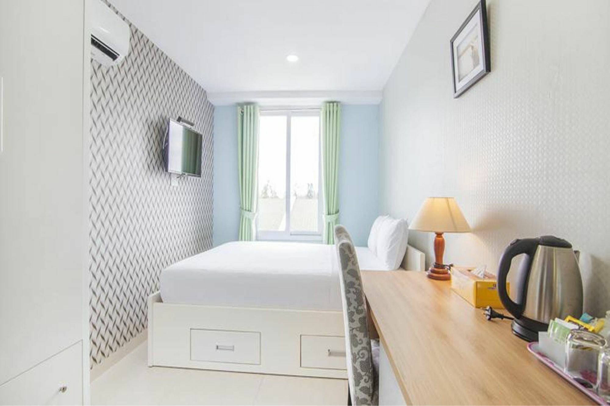 Hotel Max Sunflower