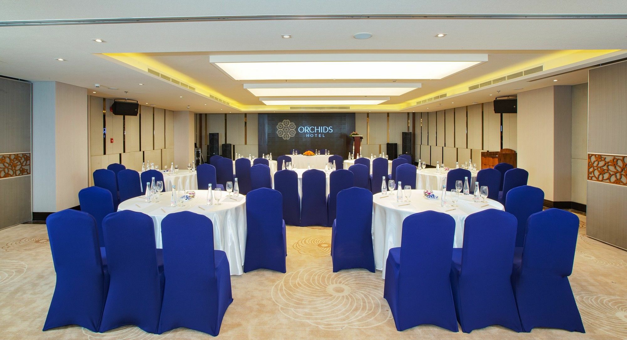 Orchids Saigon 4*