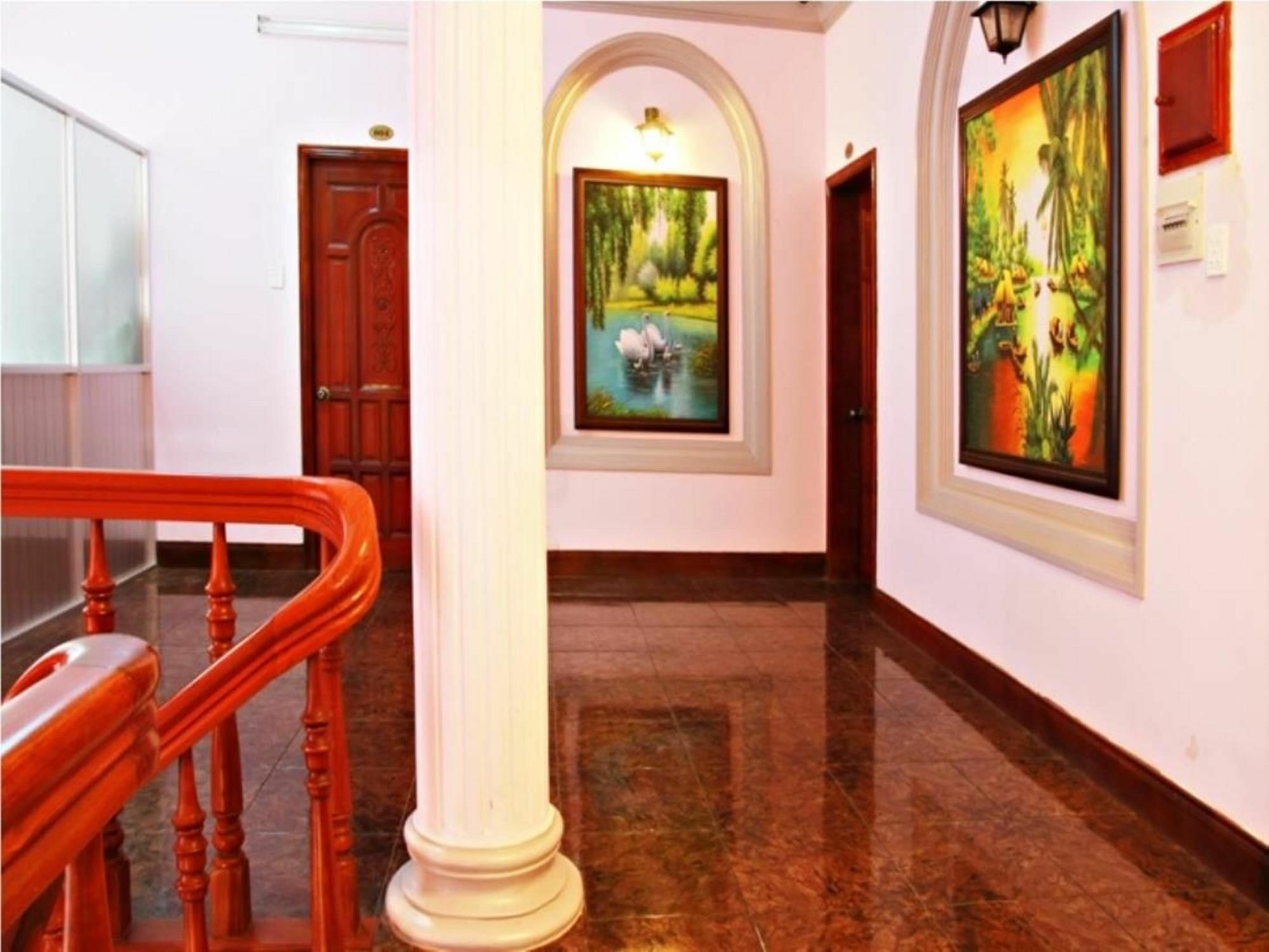 Hanz Huong Mai Hotel 2*