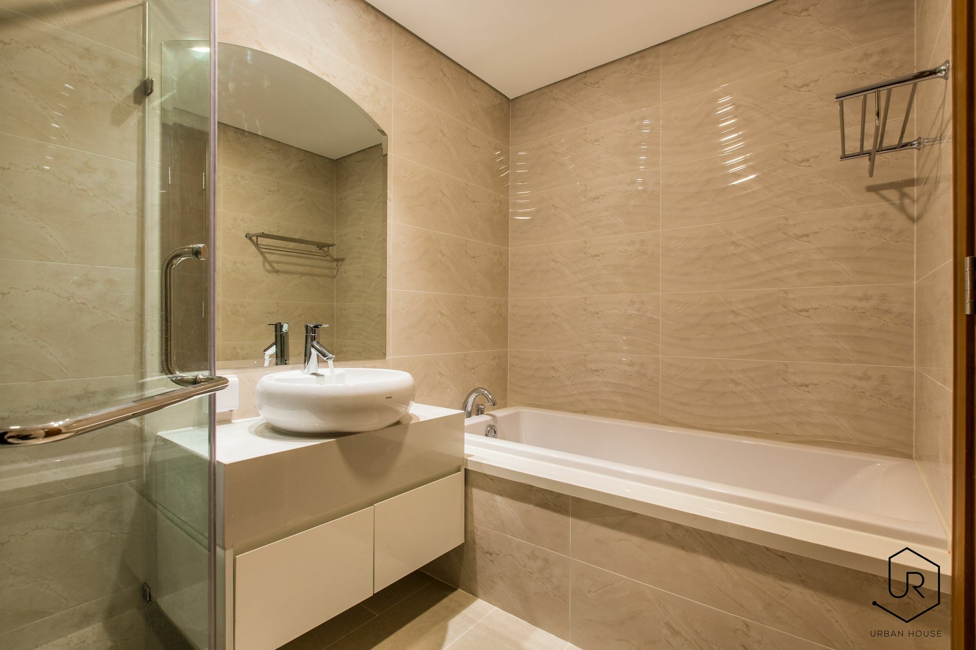 Apartment Vinhome Central Park 6 *