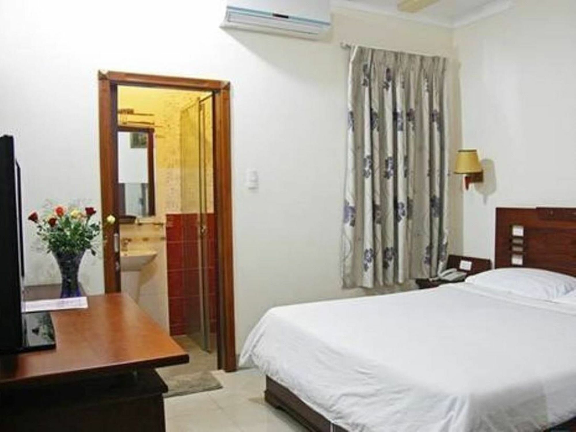 An Binh 2 Hotel 2*