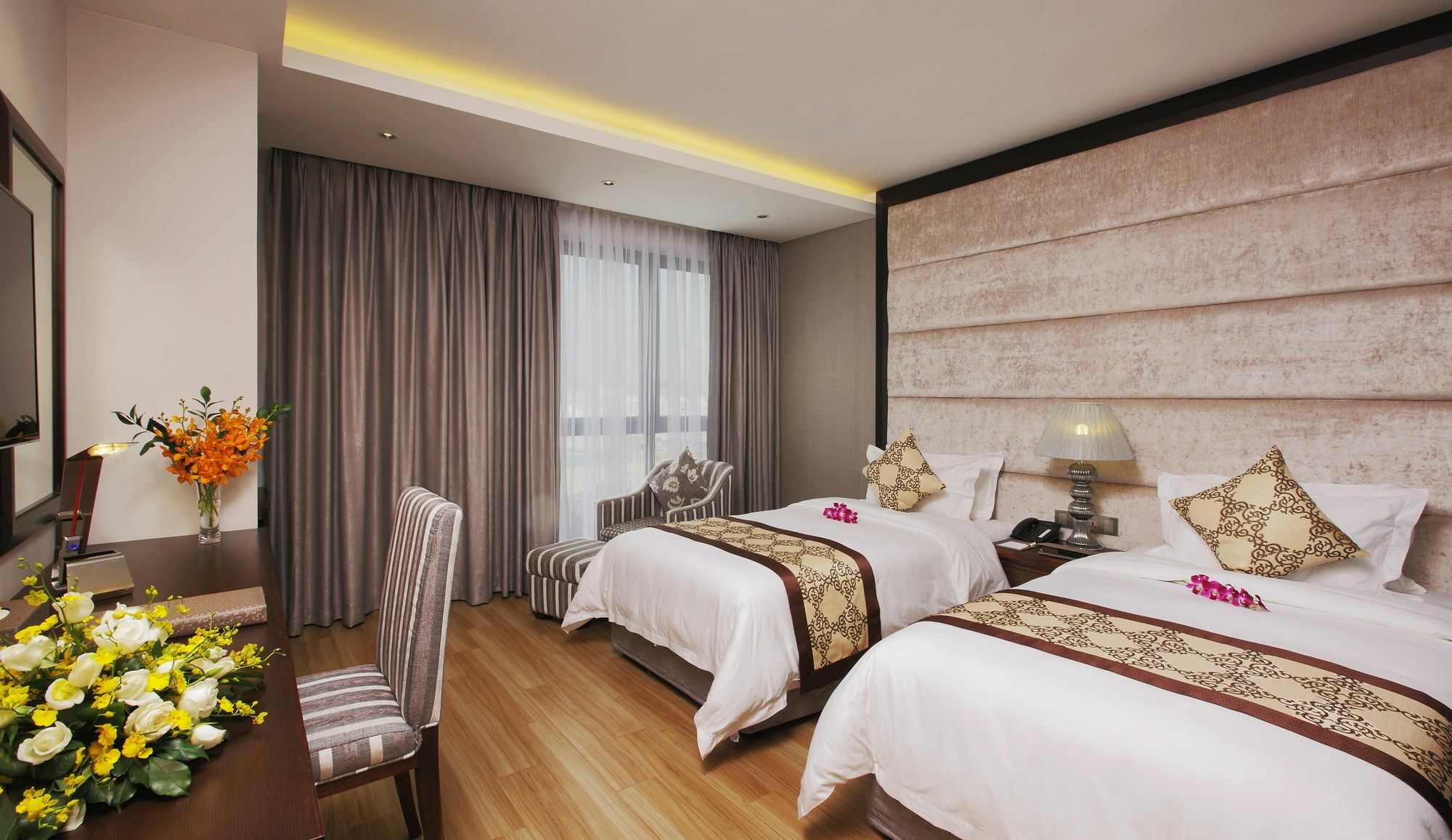 Athena Hotel