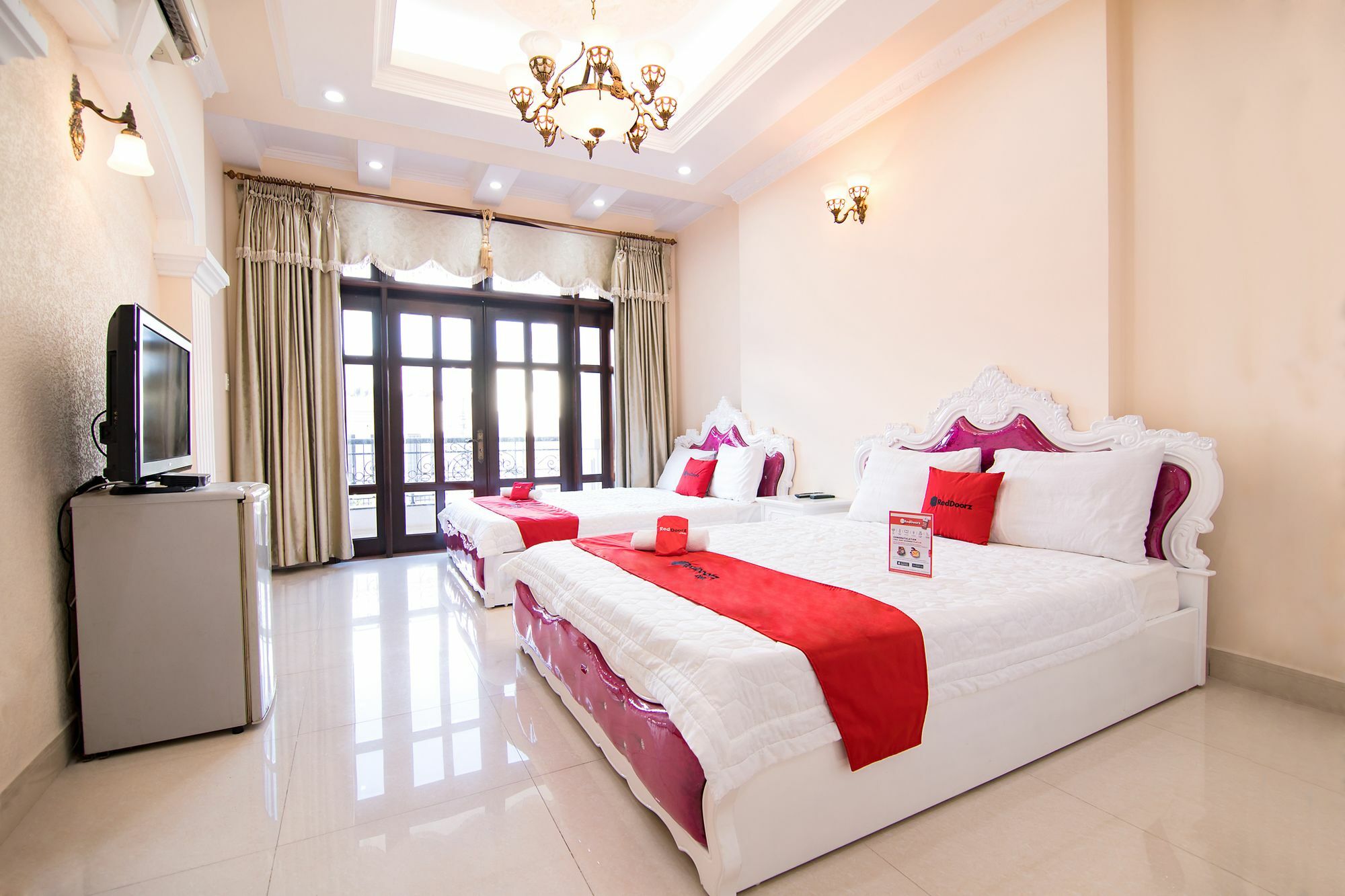 Reddoorz Near Pico Plaza Cong Hoa Guest house Ho Chi Minh City