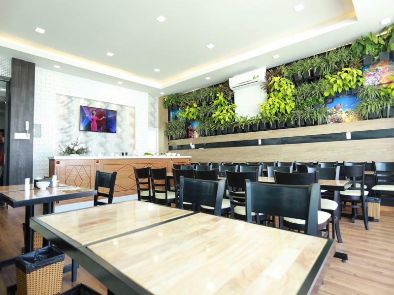 Vivian Saigon Hotel