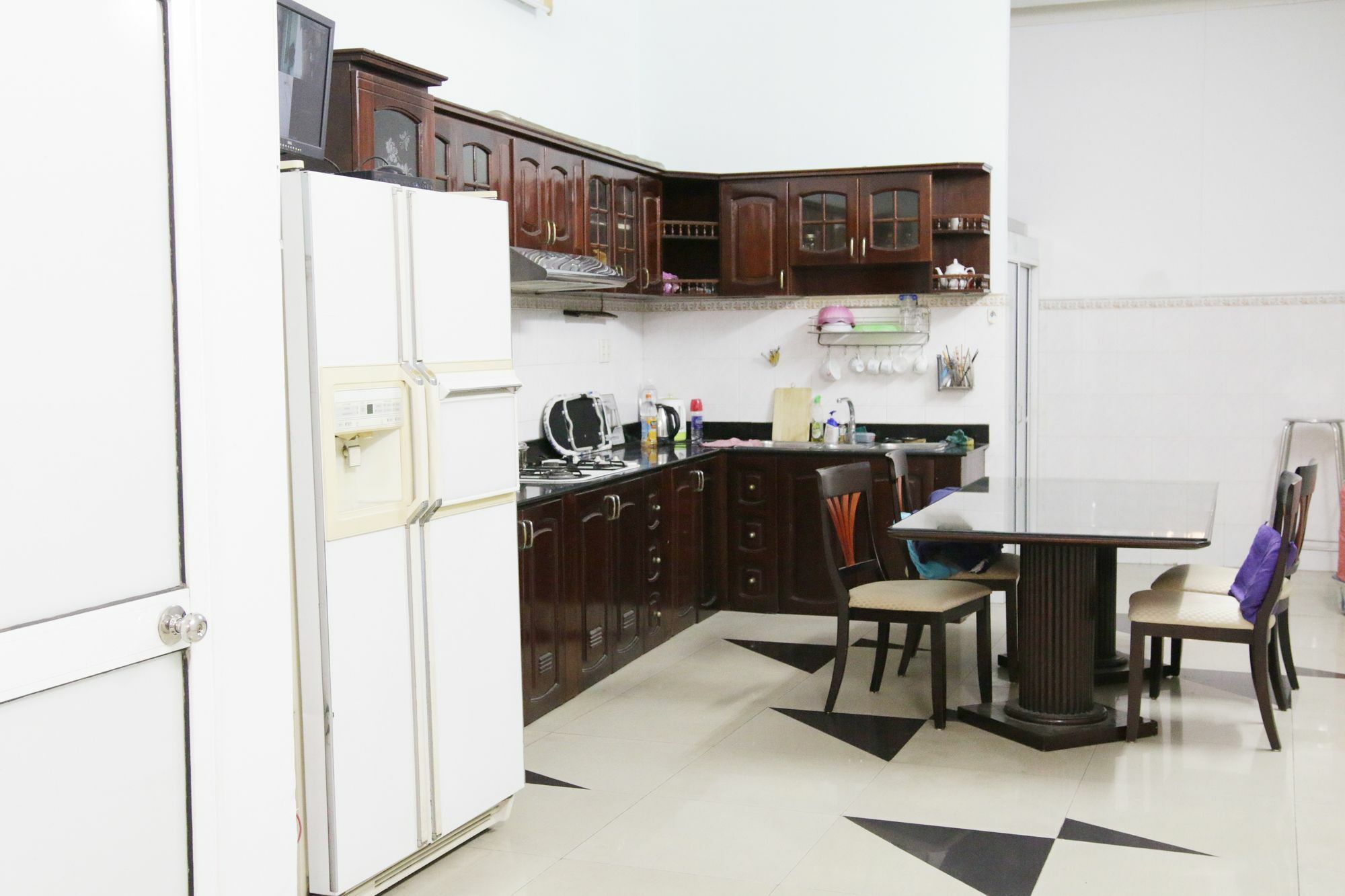 M-h3 Serviced Apartment *