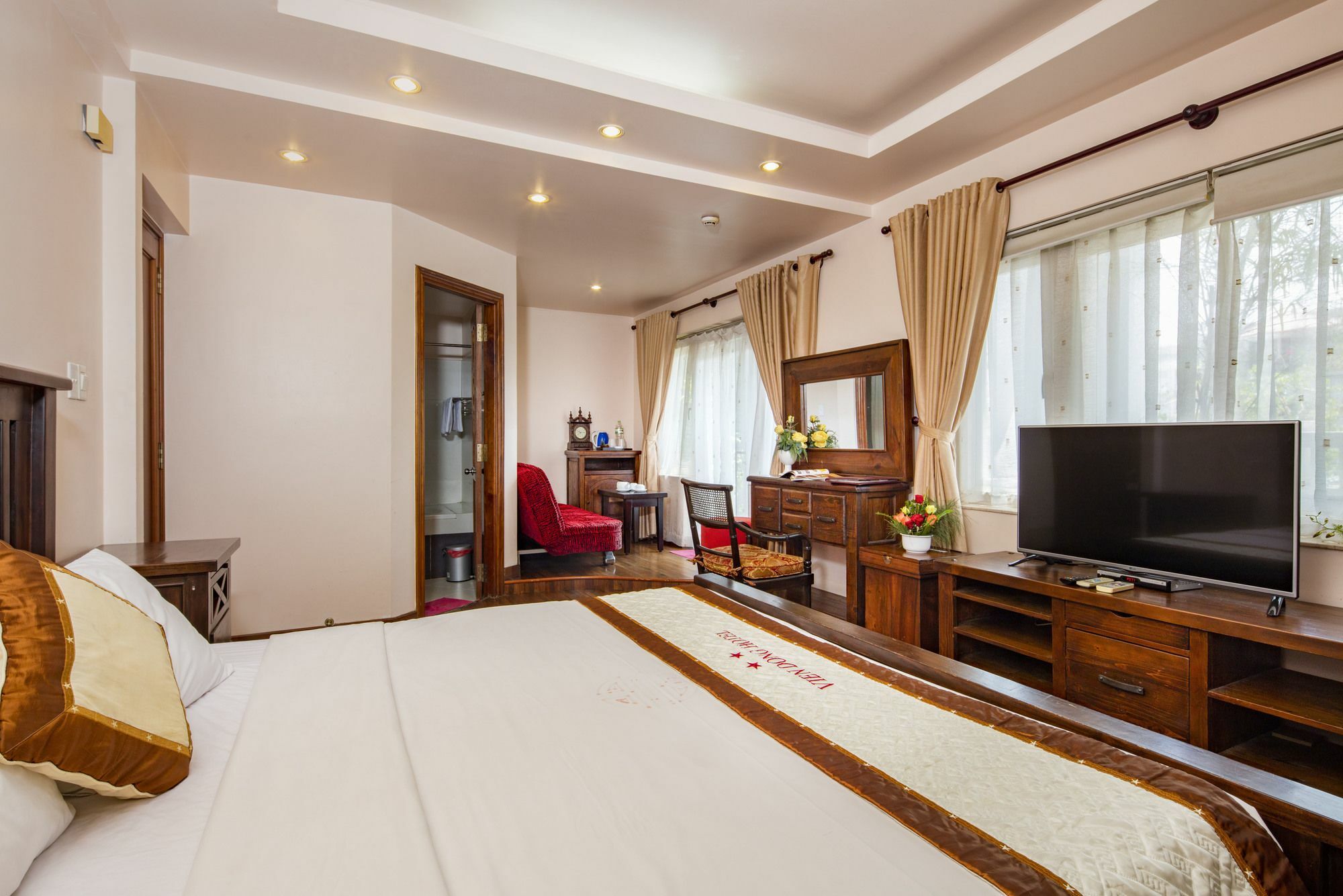 Hotel Vien Dong District 7 Phu My Hung