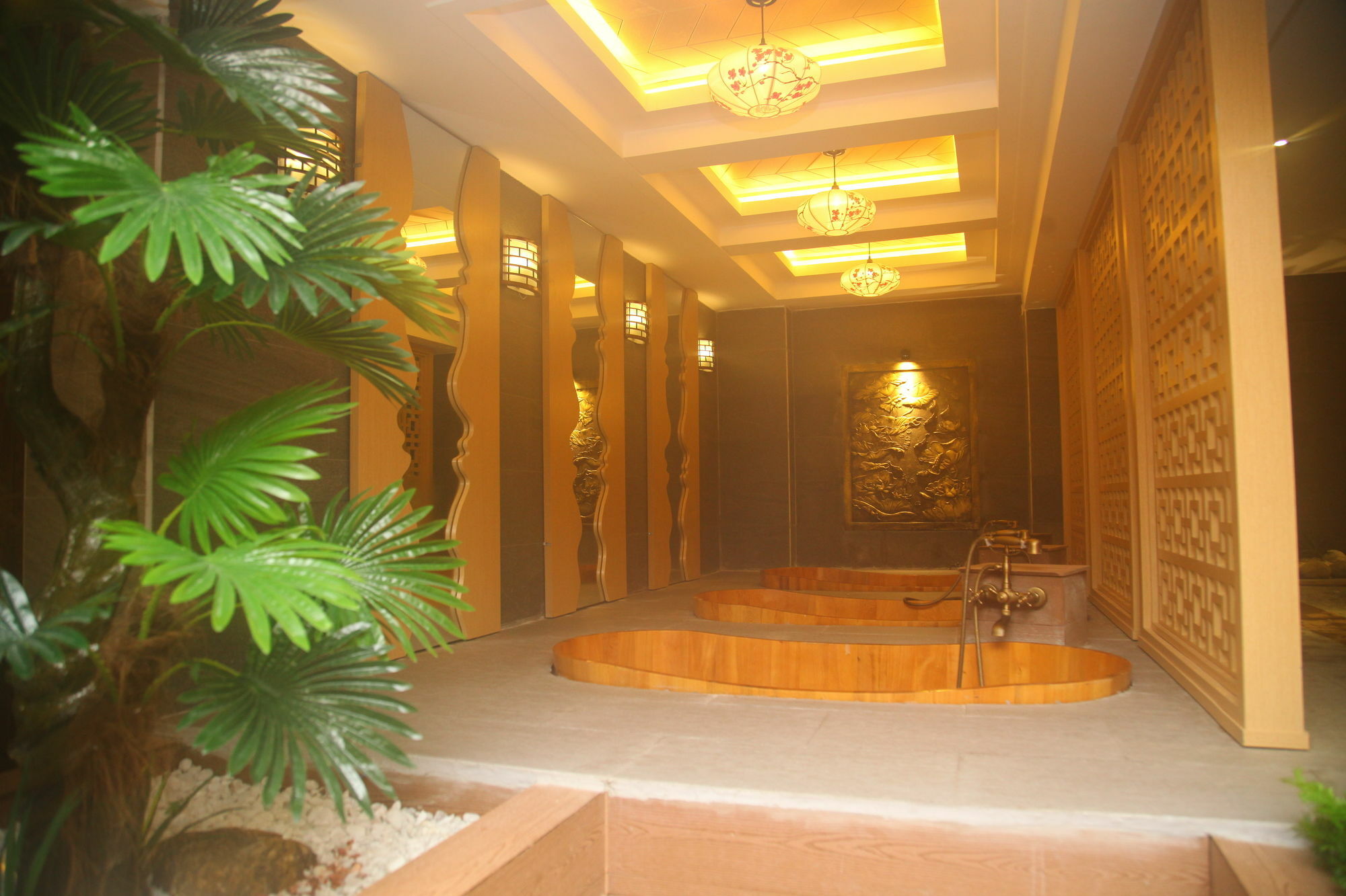 Minh Tam And Hotel 2*