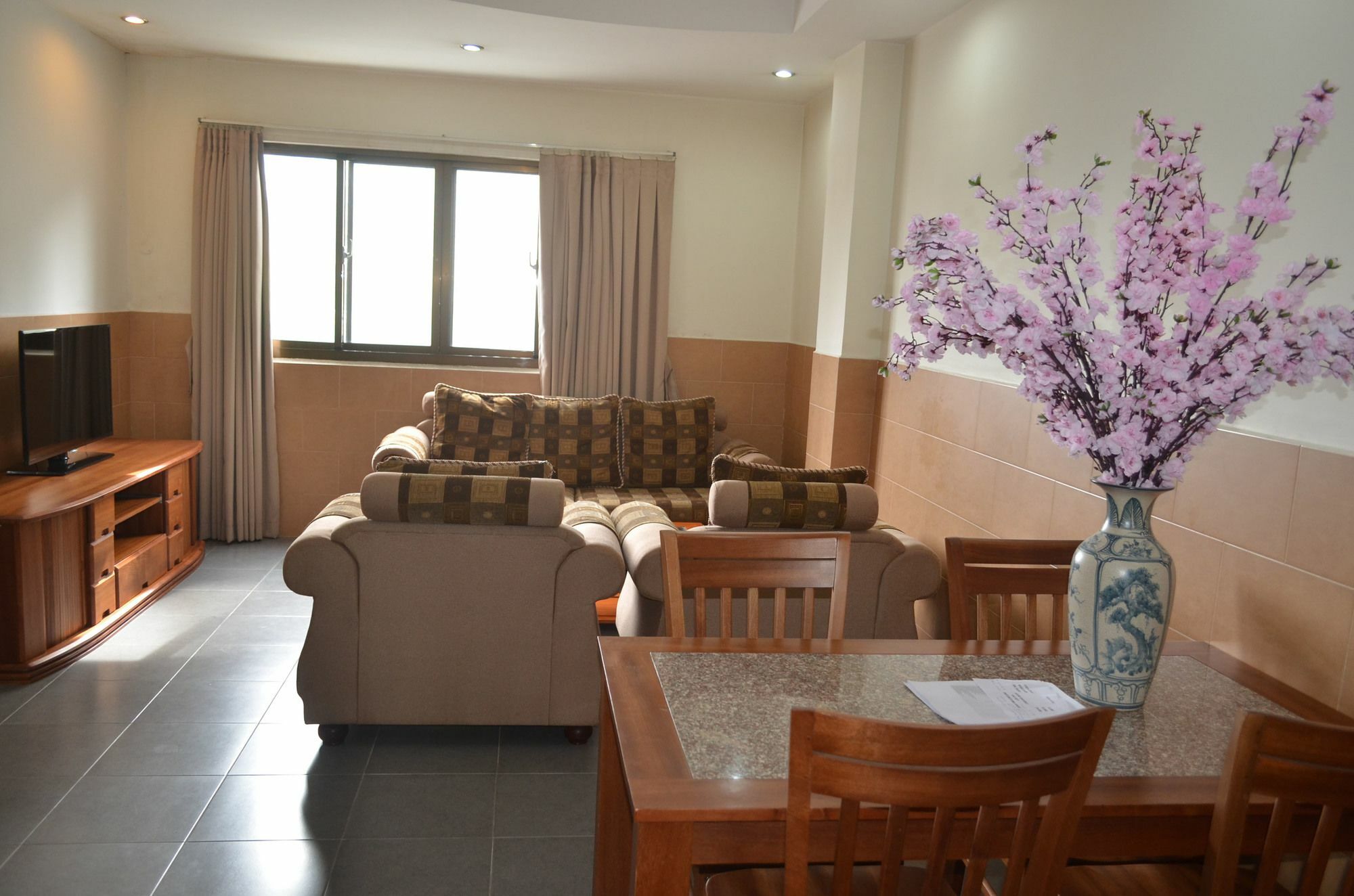 Viet Apartment *