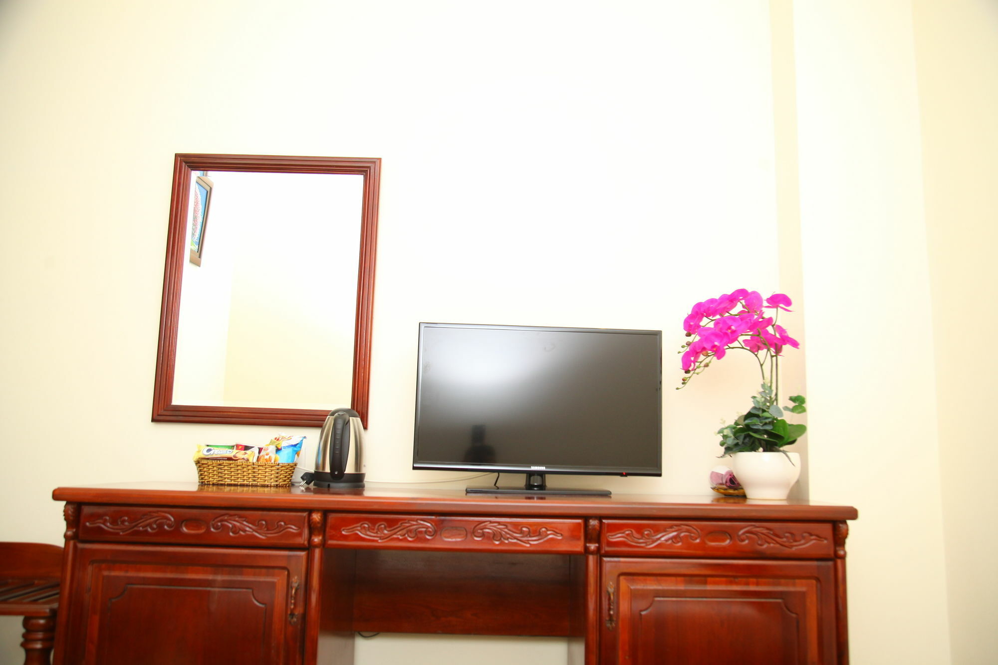 Minh Tam And Hotel Ho Chi Minh City