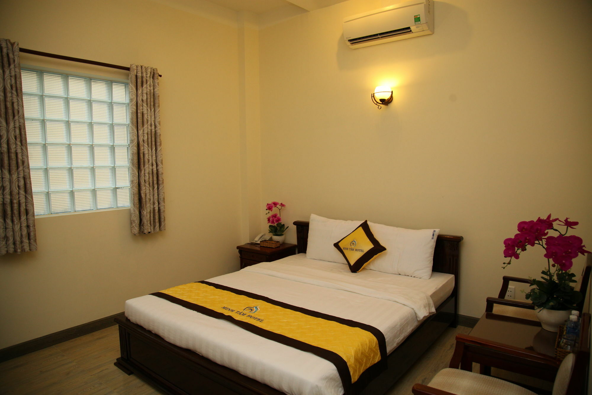 Minh Tam And Hotel Ho Chi Minh City