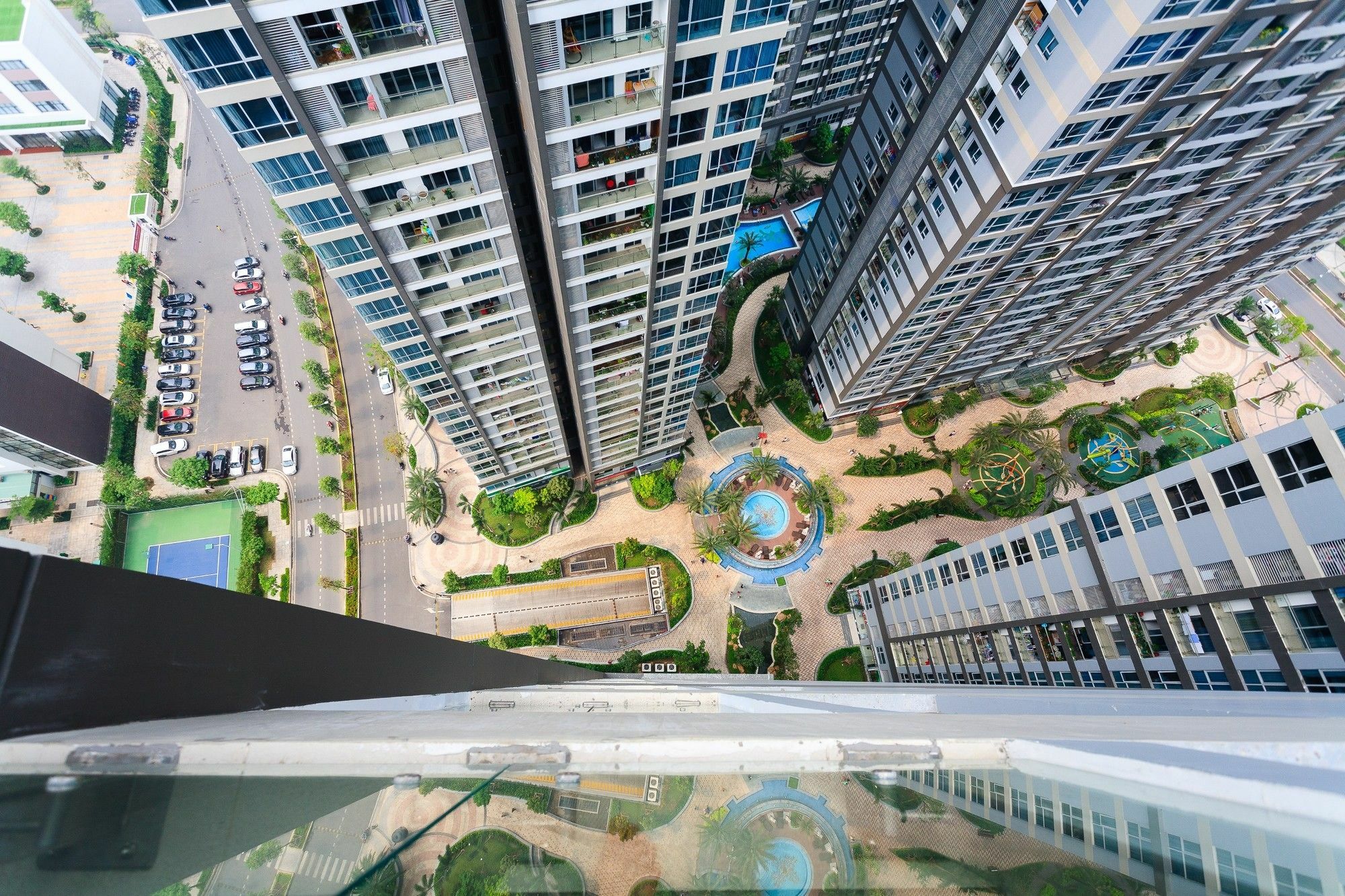 The Berry Vinhomes Luxury Apartment