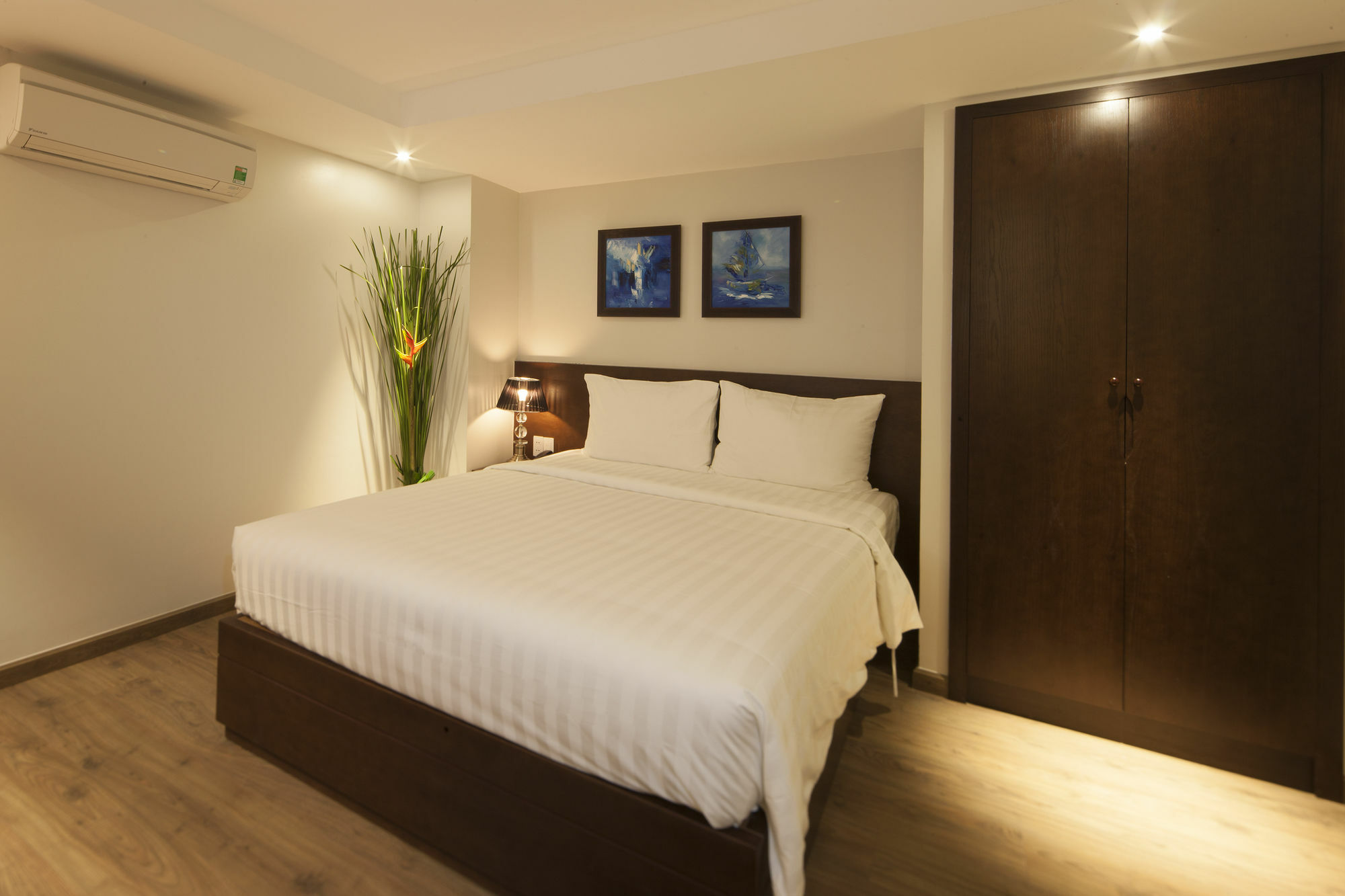 Roseland Centa & 4* Ho Chi Minh City