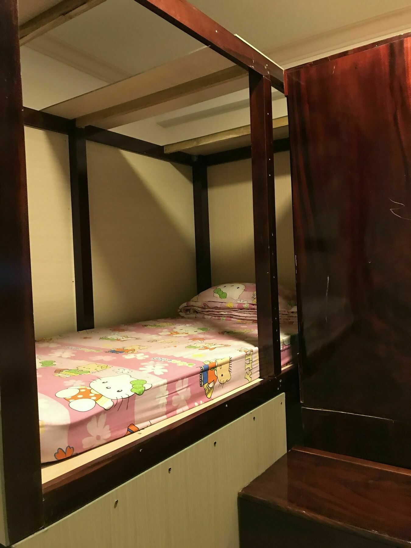 Happy Vn (adults Only) Hostel Ho Chi Minh City