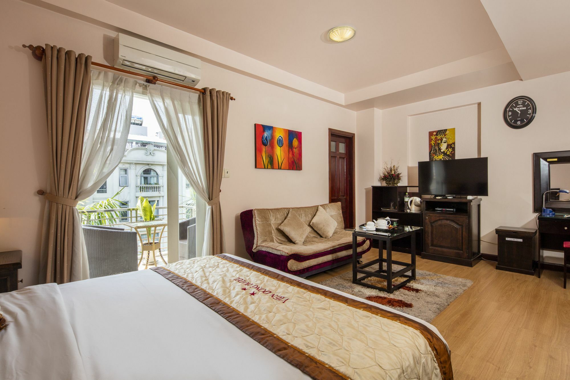 Vien Dong District 7 Phu My Hung Hotel 2*