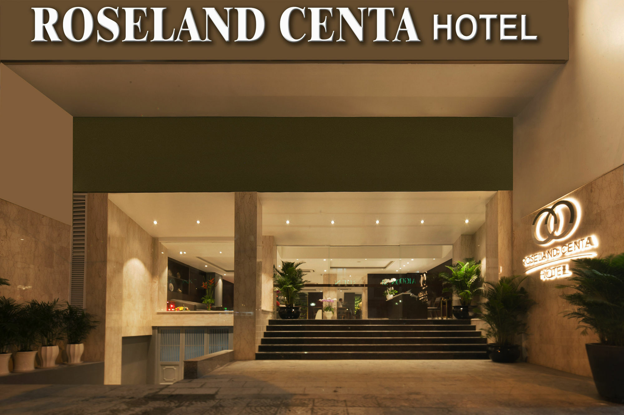 Roseland Centa & 4*