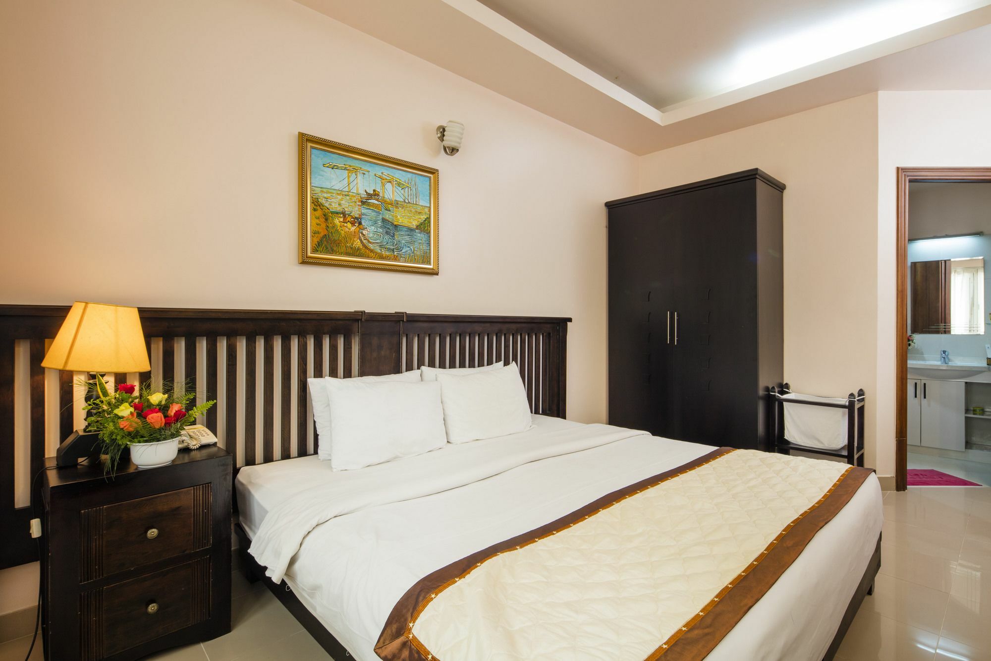 Hotel Vien Dong District 7 Phu My Hung