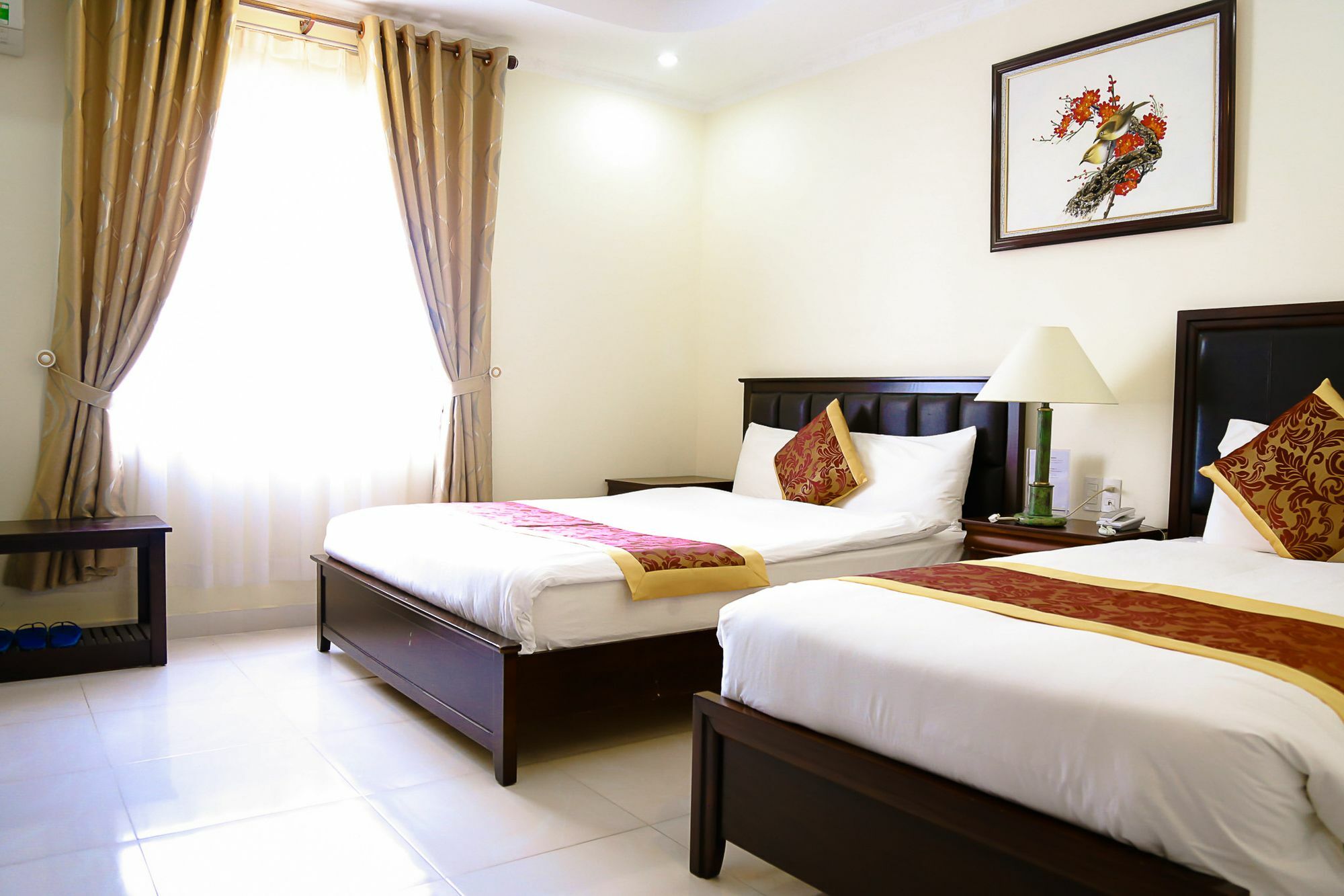 Golden Hotel
