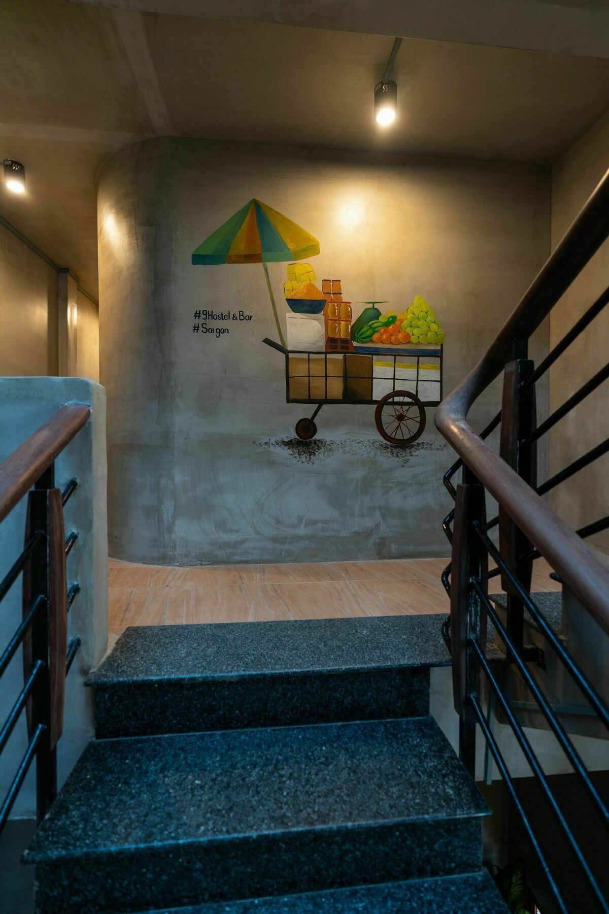 9 And Bar Hostel