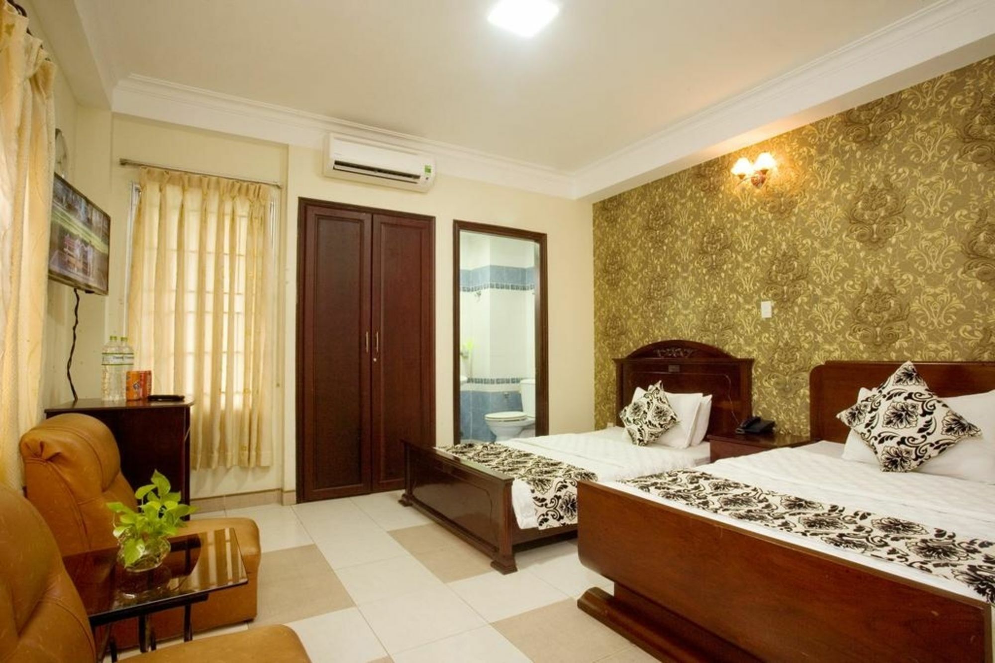 Happyhomes Saigon Khách sạn