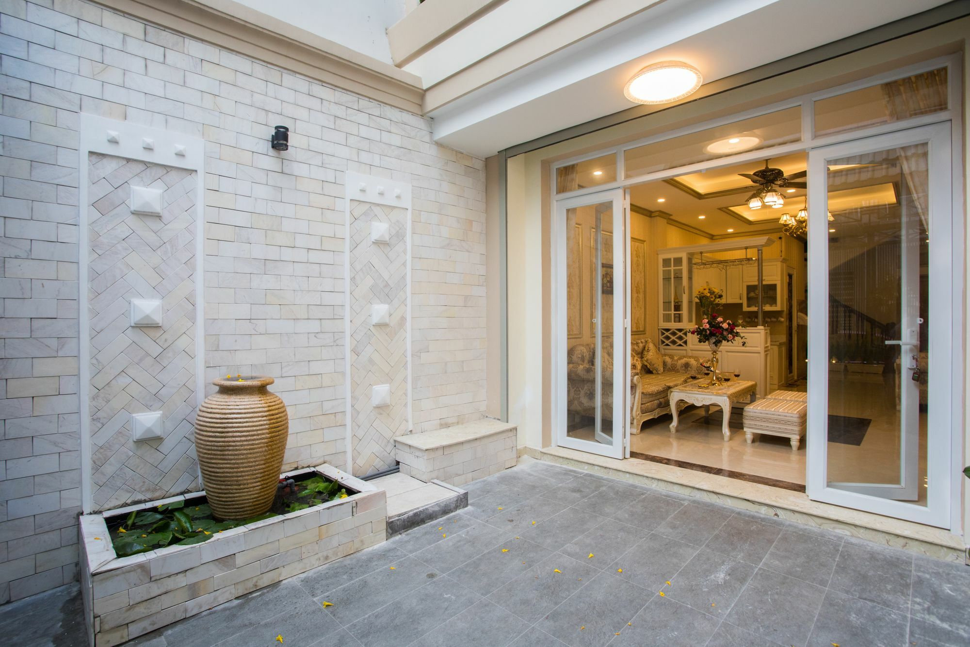 Hemera House Villa *