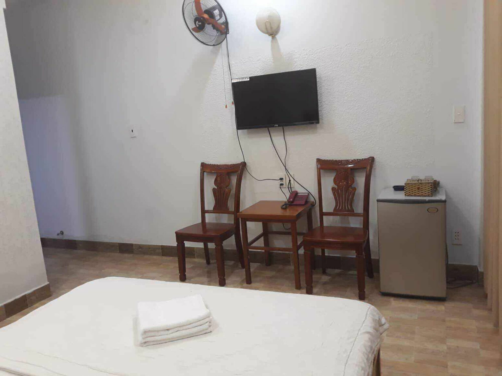 Hotel Khach San Le Vy Ho Chi Minh City