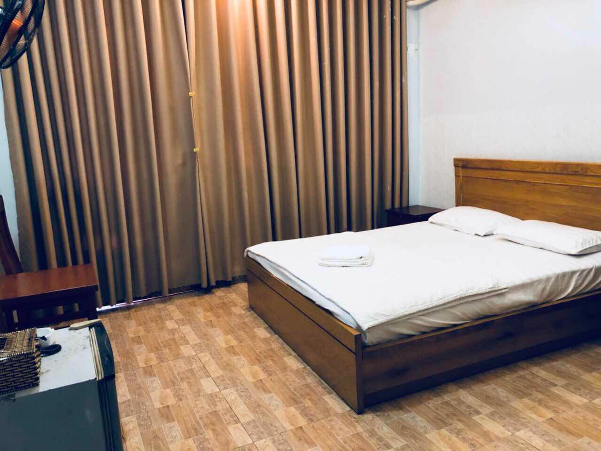 Hotel Khach San Le Vy Ho Chi Minh City
