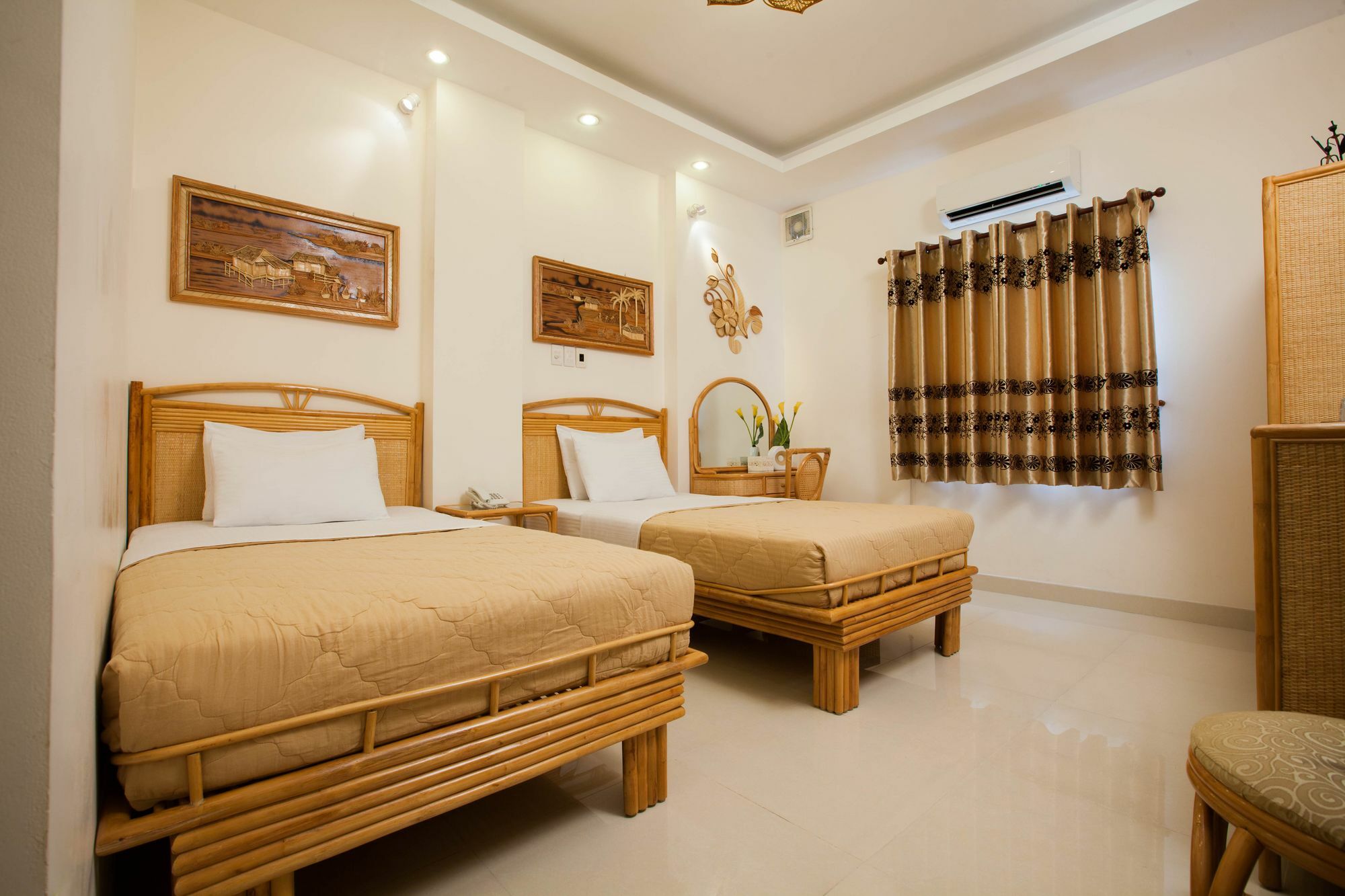 Hotel Calmette 151 - Ben Thanh 2*