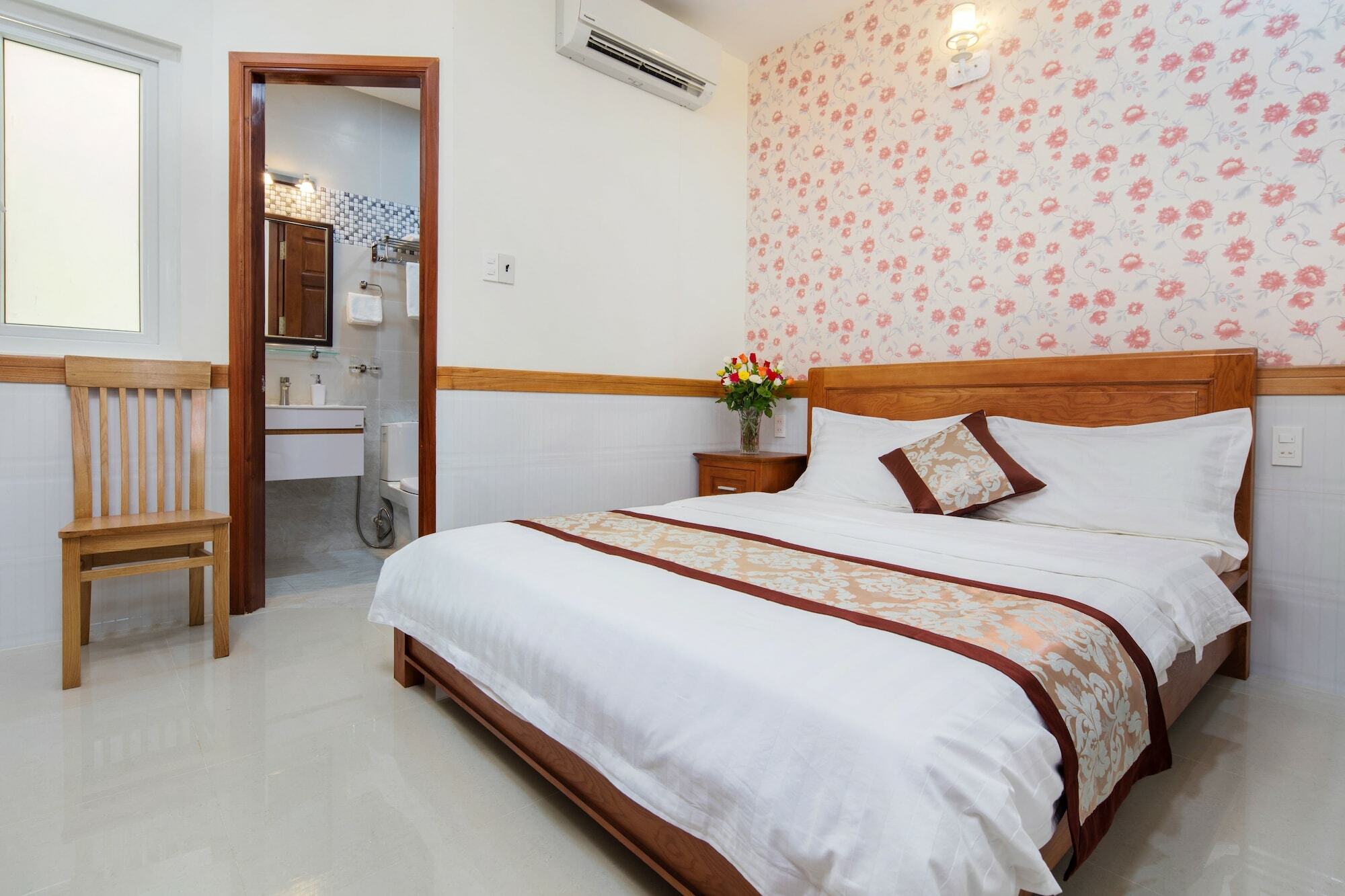 Nhat Minh Anh * Ho Chi Minh City
