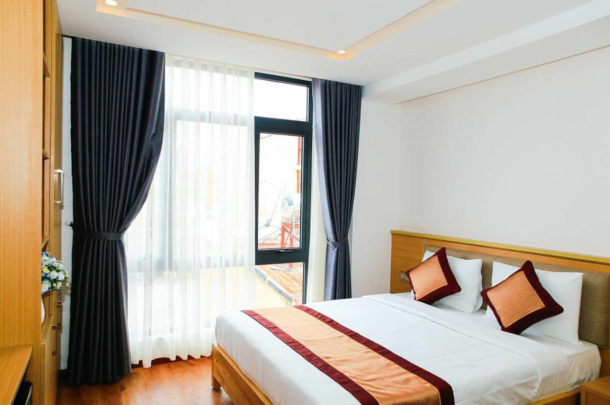 Prague 3* Ho Chi Minh City