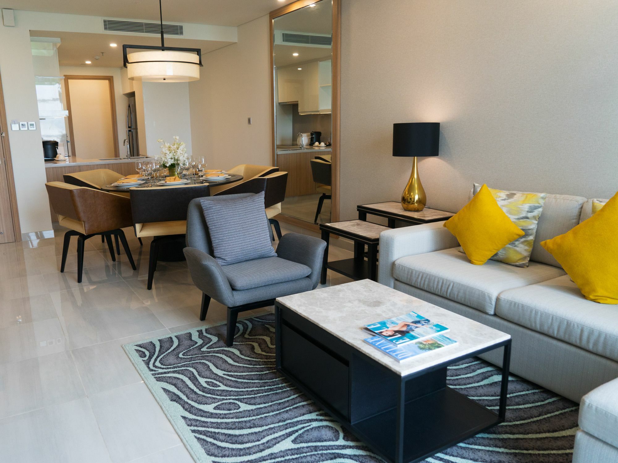 Oakwood Saigon Aparthotel