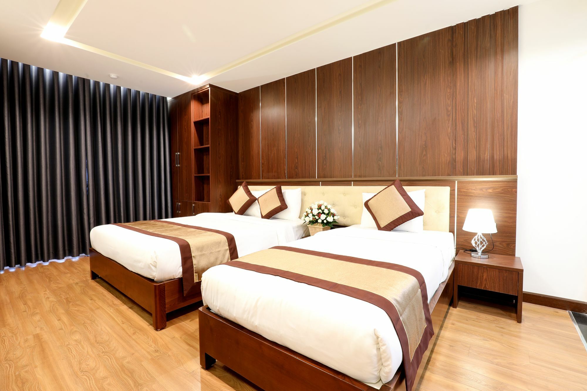 Hotel Prague Ho Chi Minh City