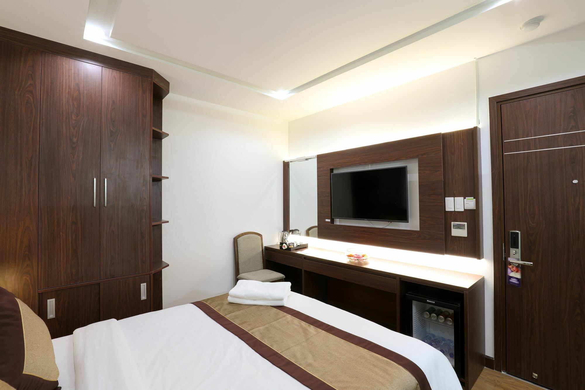 Prague 3* Ho Chi Minh City
