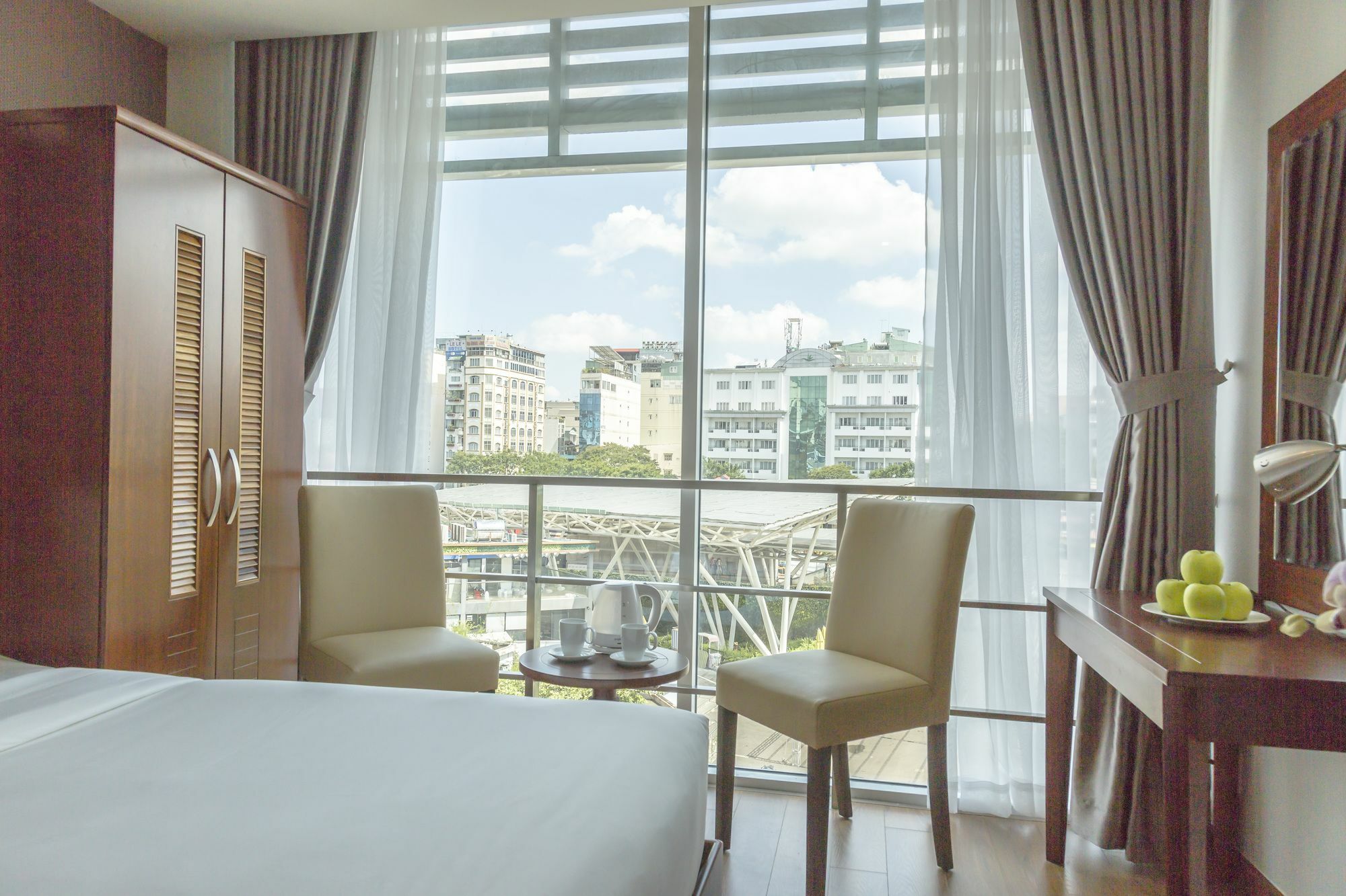 Park View Saigon Hotel
