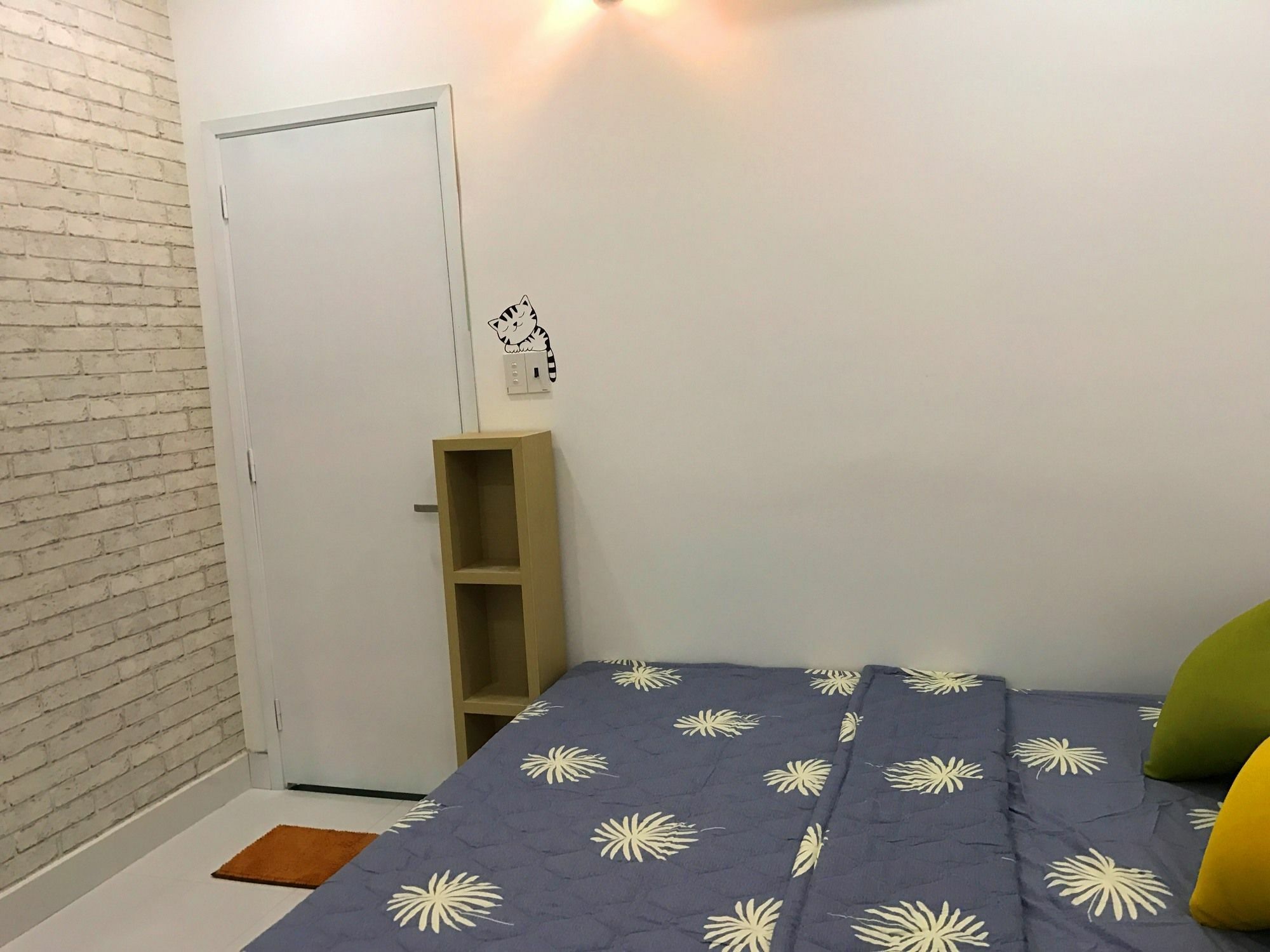 Apartment Smiley 9 *