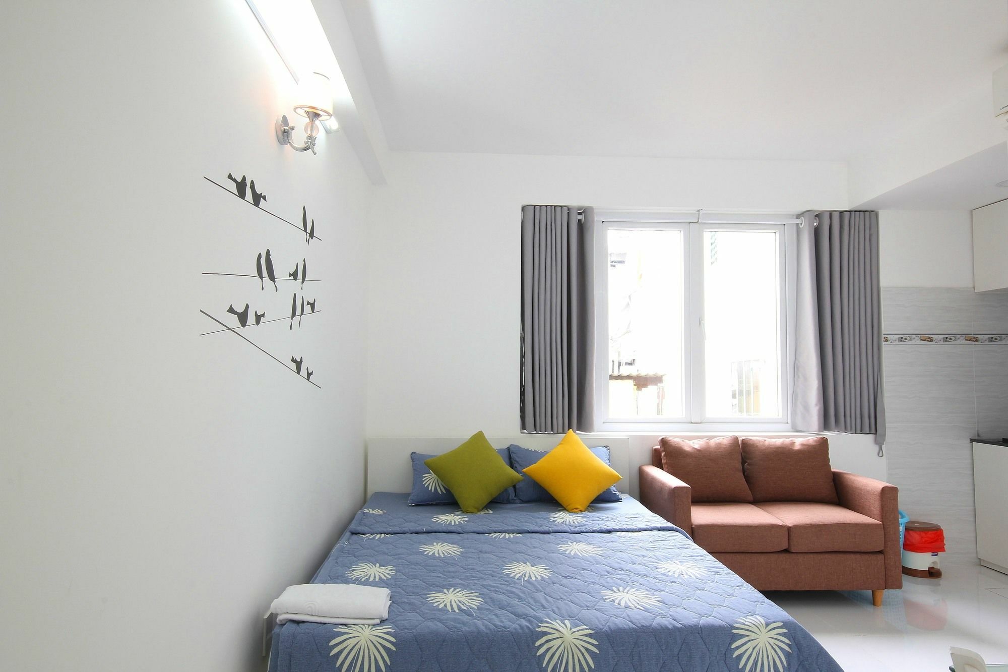 Smiley 9 Apartment