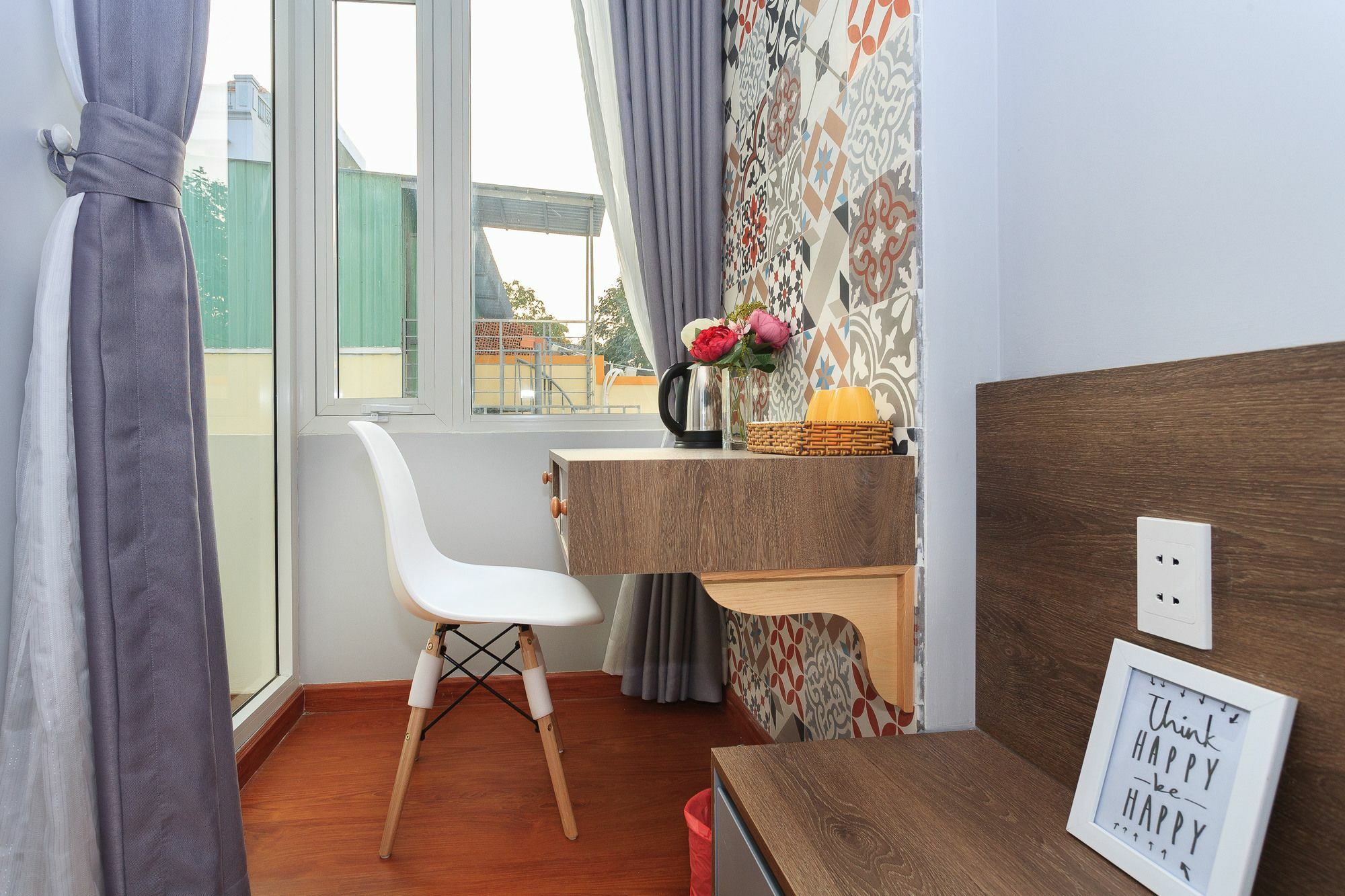 Peace - District 1 Homestay *