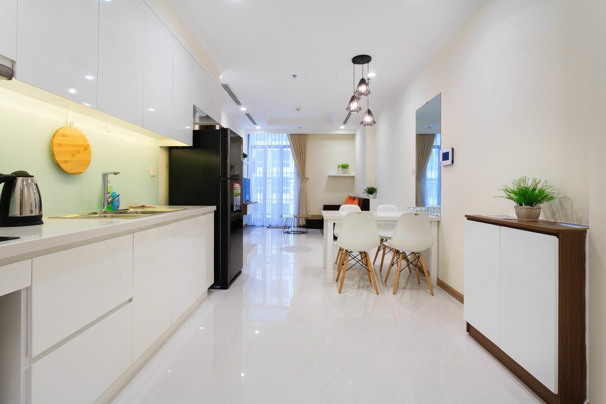 My Cloud Oasis Saigon 1br 10mins To Cbd Apartment *