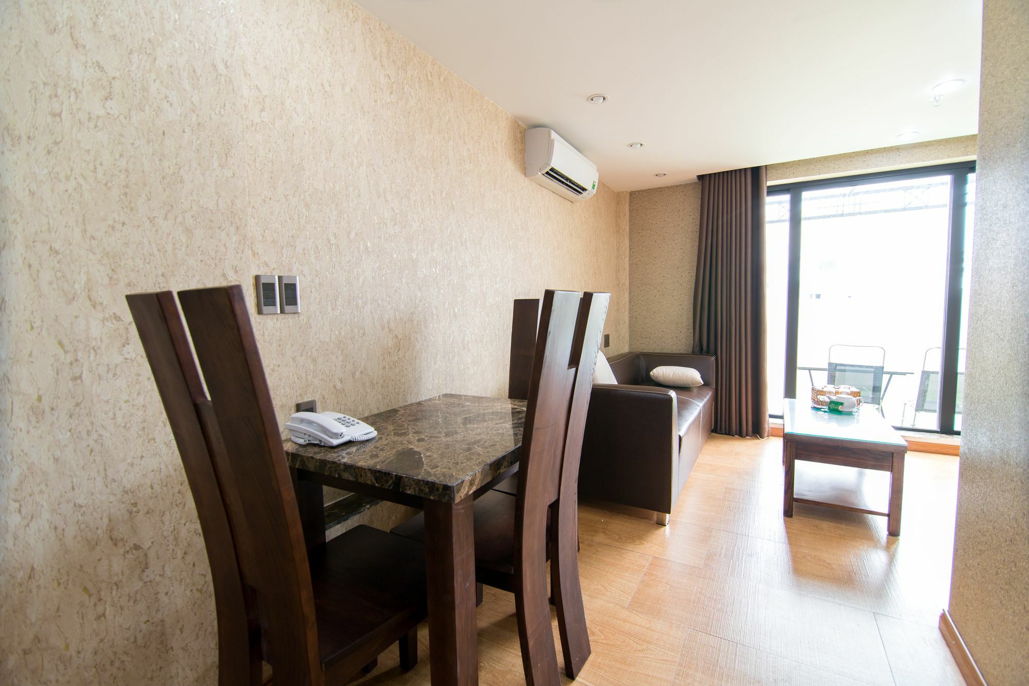 Reddoorz @ Nguyen Trai Street Hotel Ho Chi Minh City