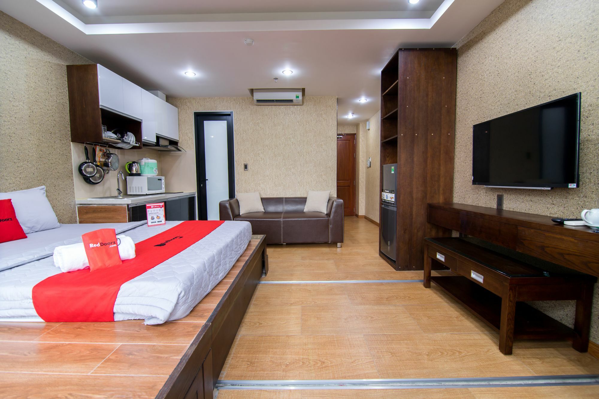 Reddoorz @ Nguyen Trai Street Ho Chi Minh City