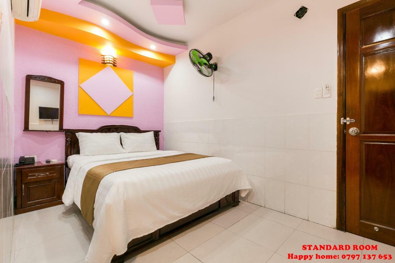 Hotel Happy