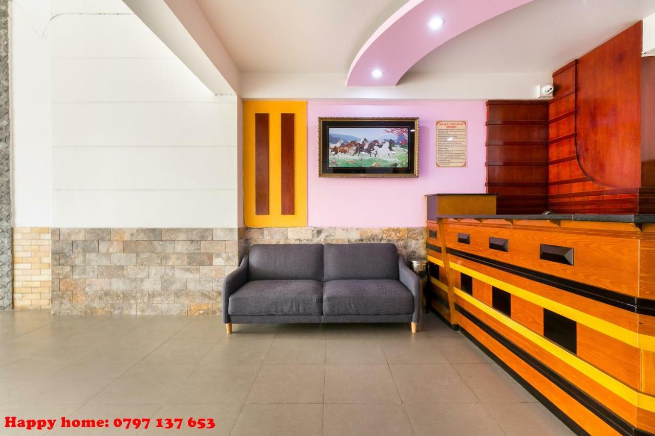 Happy Hotel 3*
